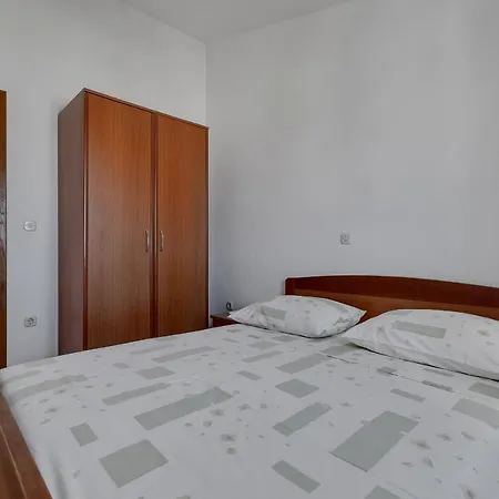 Apartman Tihomir Musac *